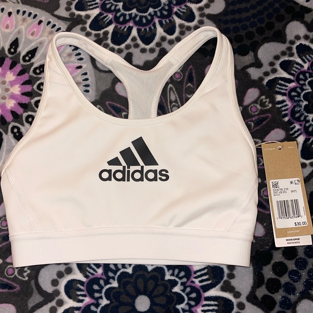 Women’s XS Adidas’s sports bra NWT